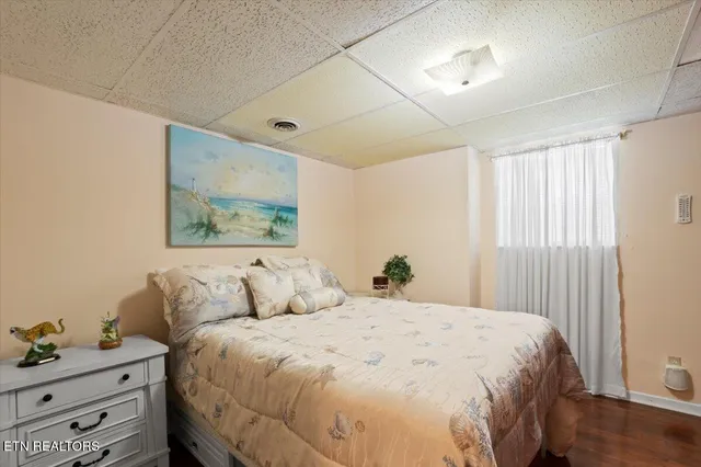 $449,900 | 116 Oak Street, Jacksboro, TN 37757