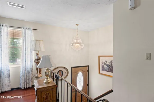 $439,900 | 116 Oak Street, Jacksboro, TN 37757