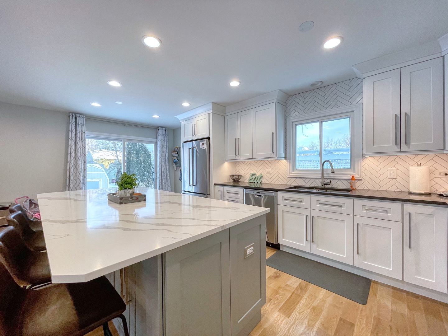 S005 Pleasant Hill Road Wheaton, IL 60187 - Photo 4 of 13