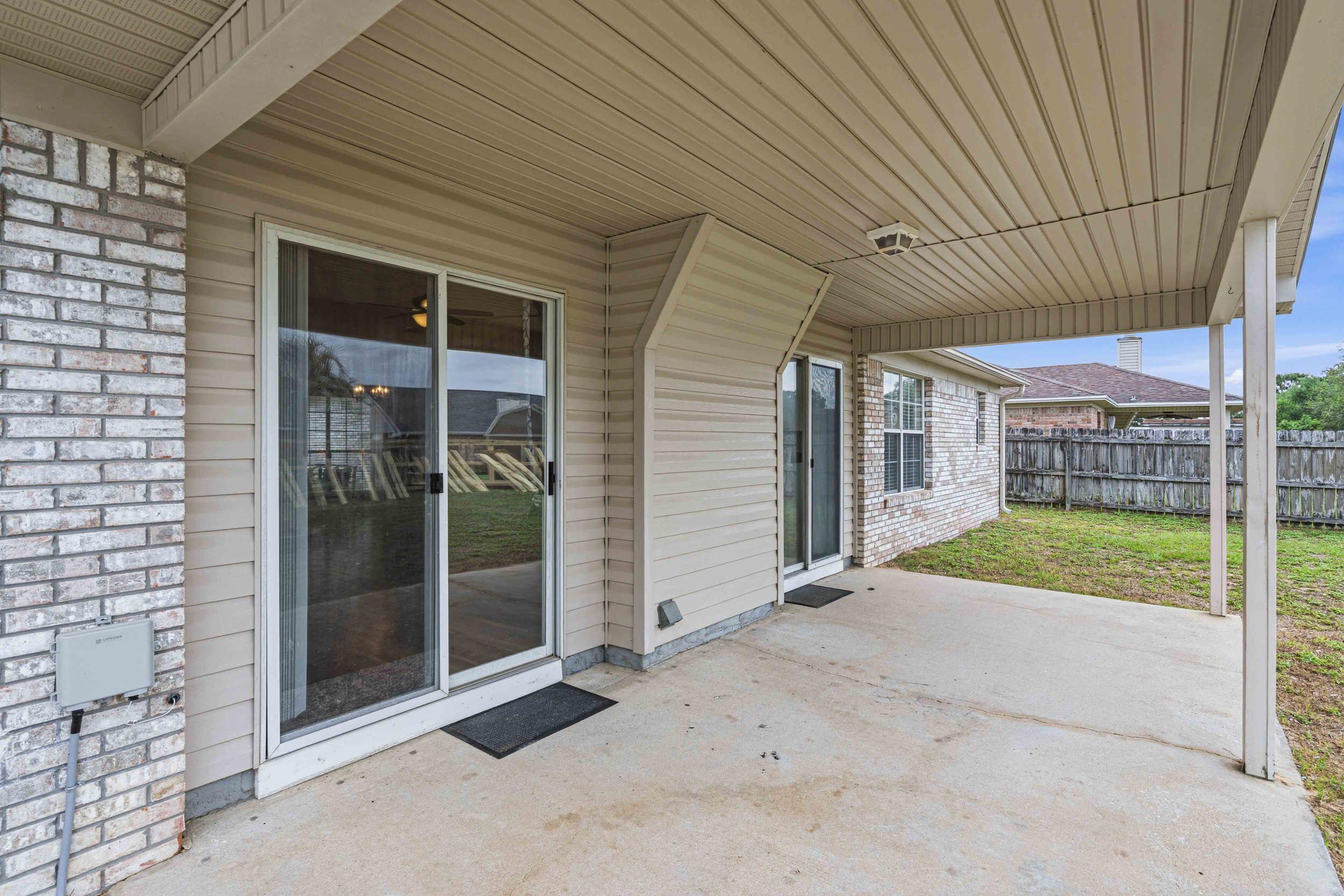 207 Secretariat Drive Crestview, FL 32539 - Photo 38 of 45 207secretariatdr_39