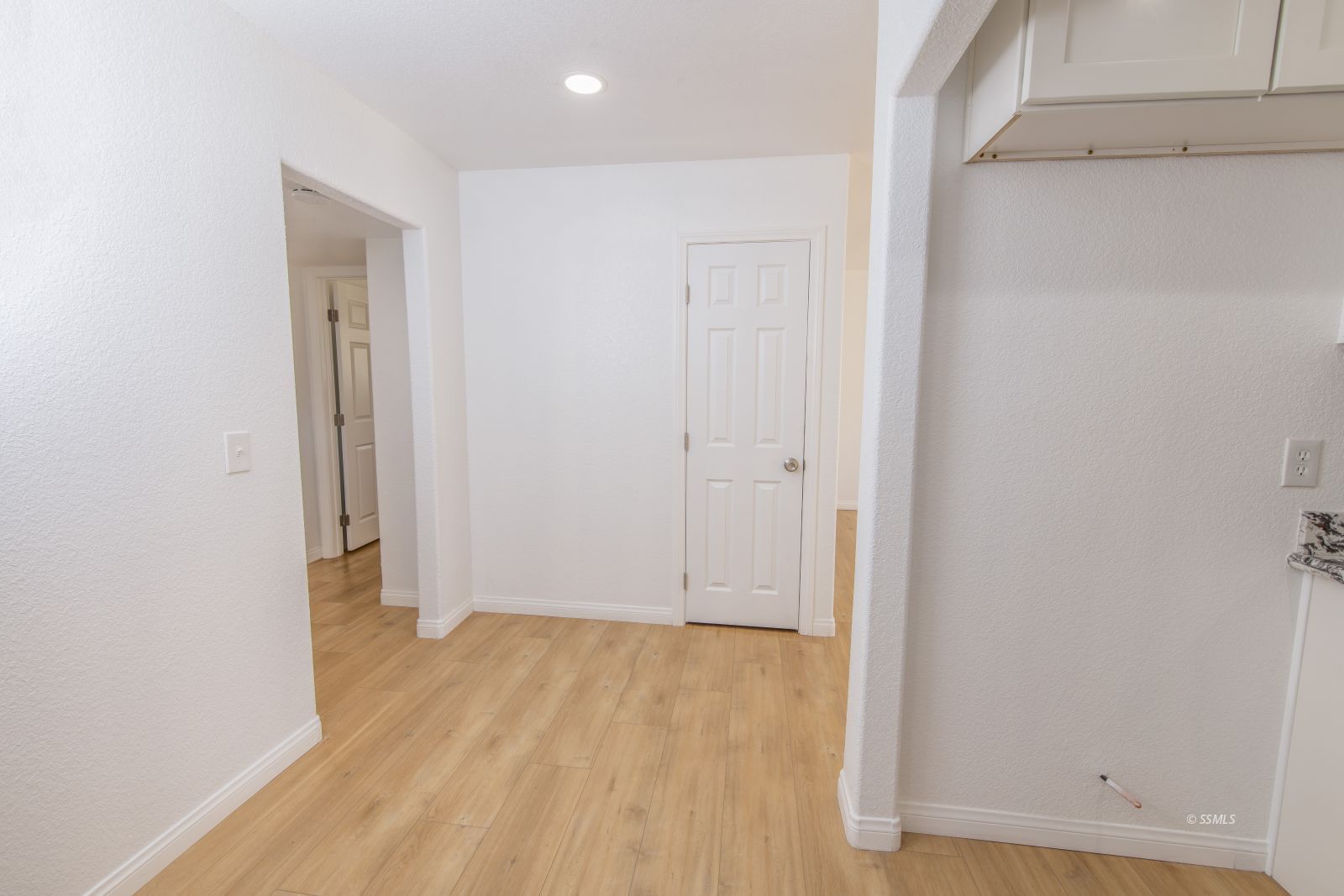 526 West Howell Avenue Ridgecrest, CA 93555 - Photo 13 of 15