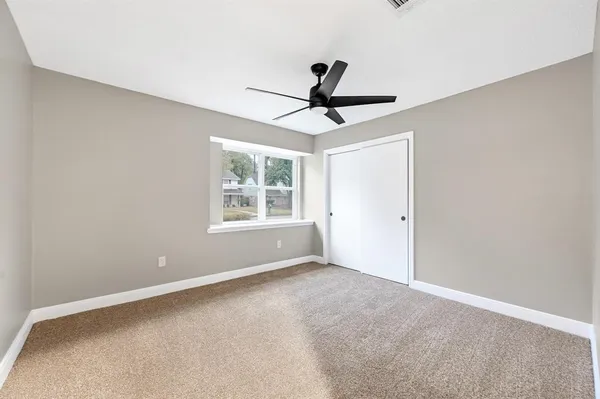 $2,400 | 5730 Old Lodge Drive, Houston, TX 77066