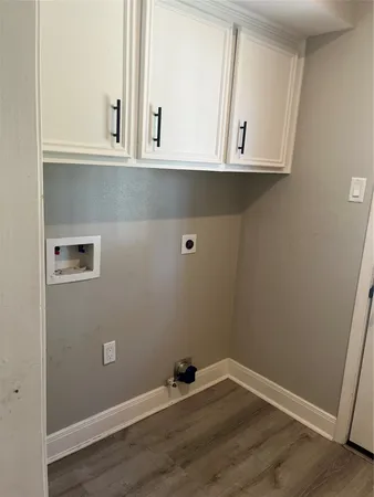 $2,400 | 5730 Old Lodge Drive, Houston, TX 77066