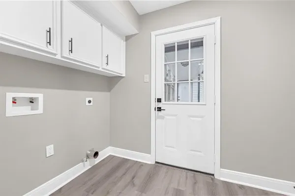 $2,400 | 5730 Old Lodge Drive, Houston, TX 77066