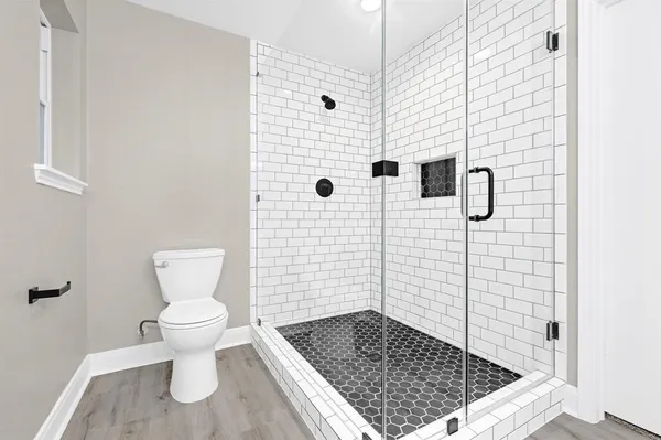 $2,400 | 5730 Old Lodge Drive, Houston, TX 77066