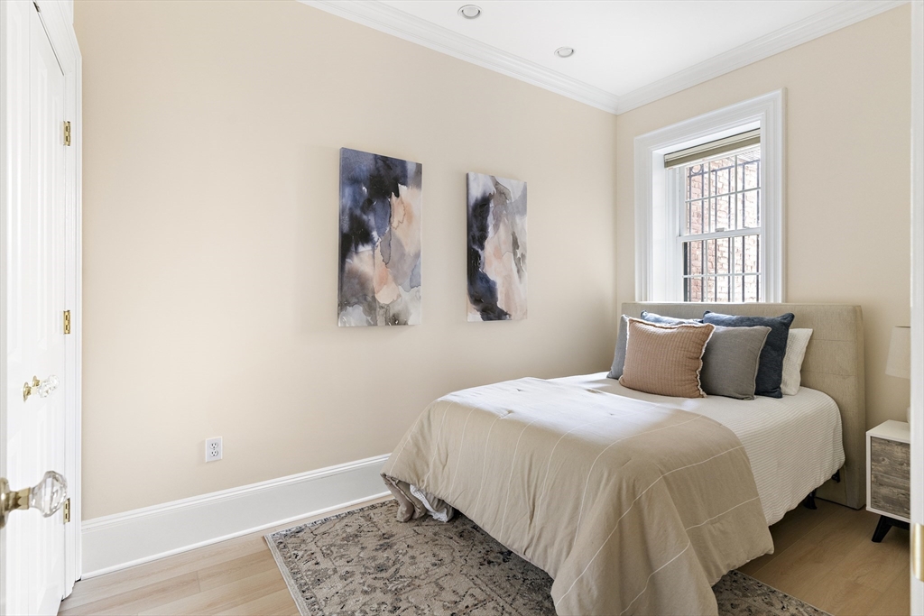 175 St Botolph Street, Unit 1 Boston, MA 02115 - Photo 12 of 18