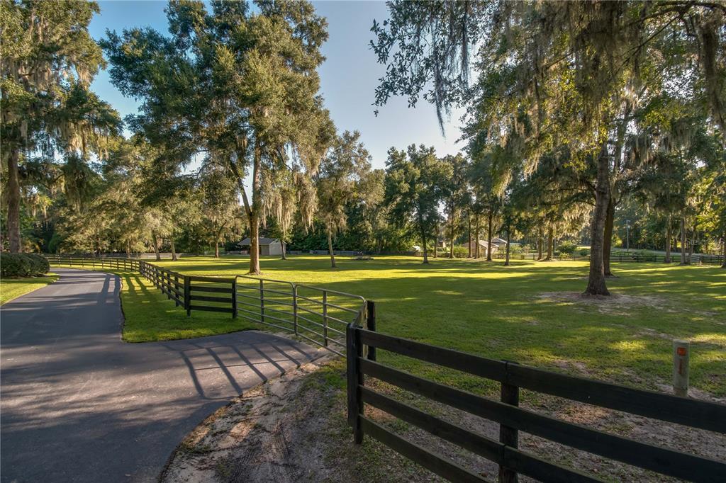 1219 Southwest 63rd Street Road Ocala, FL 34476 - Photo 65 of 72