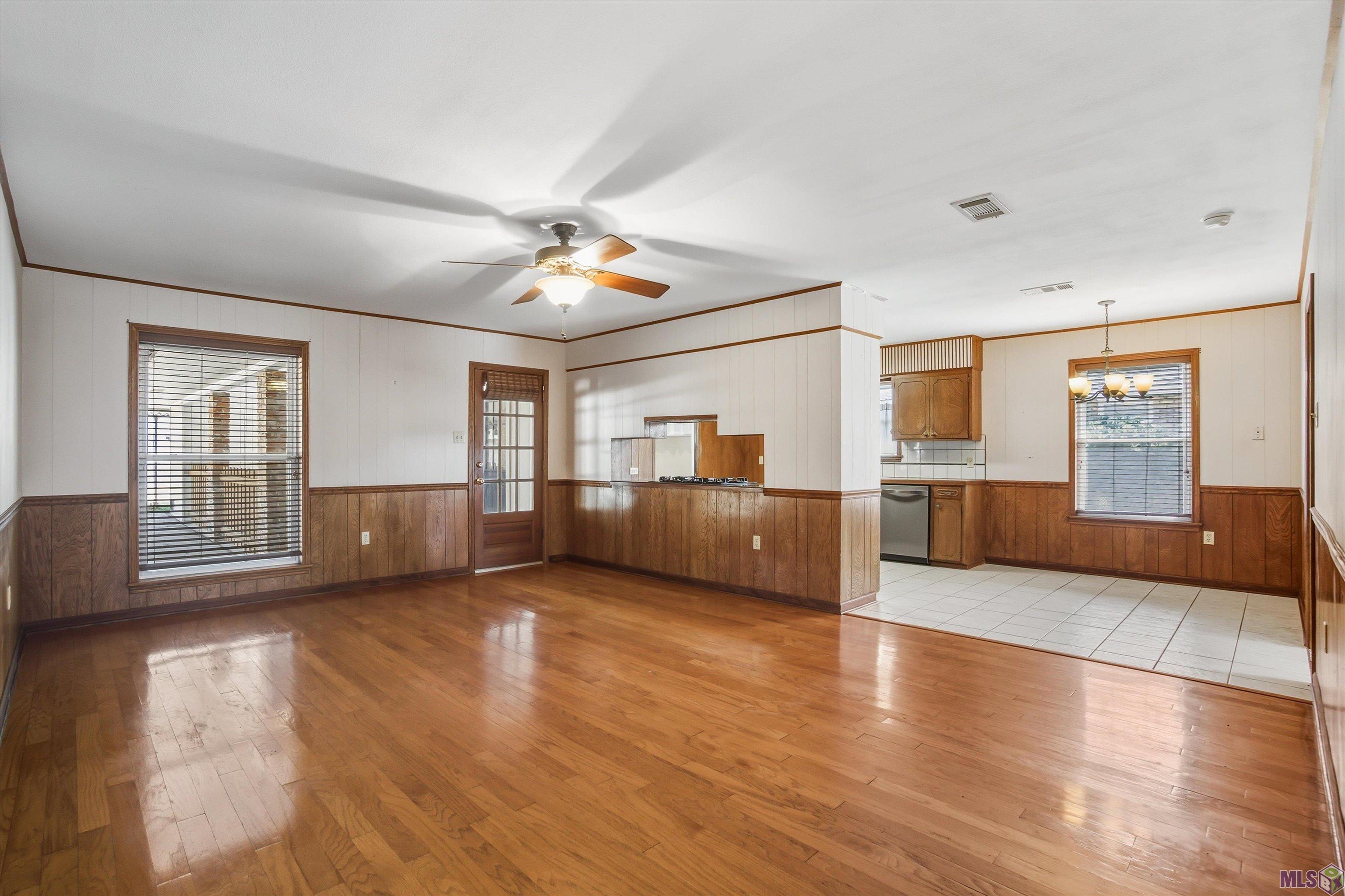 10339 Hillyard Avenue Baton Rouge, LA 70809 - Photo 3 of 15