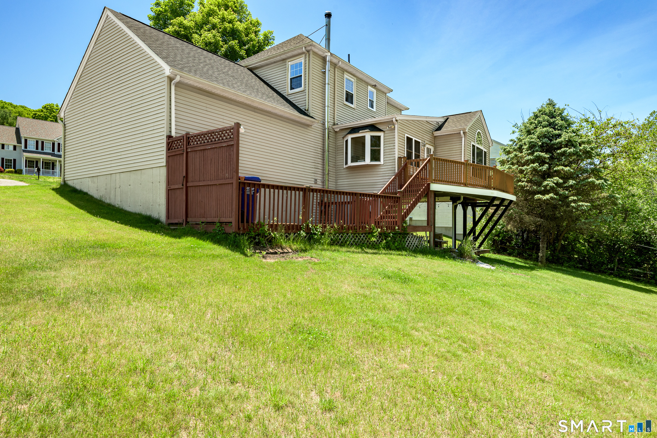 10 Dawn's Road New Milford, CT 06776 - Photo 6 of 30