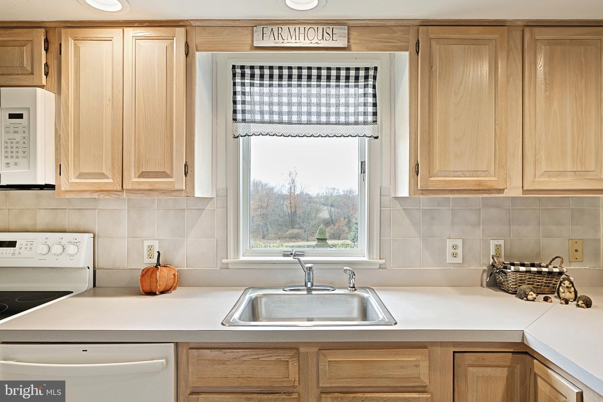 25 Pleasant Valley Road Westminster, MD 21158 - Photo 14 of 61 Gallery Image 14