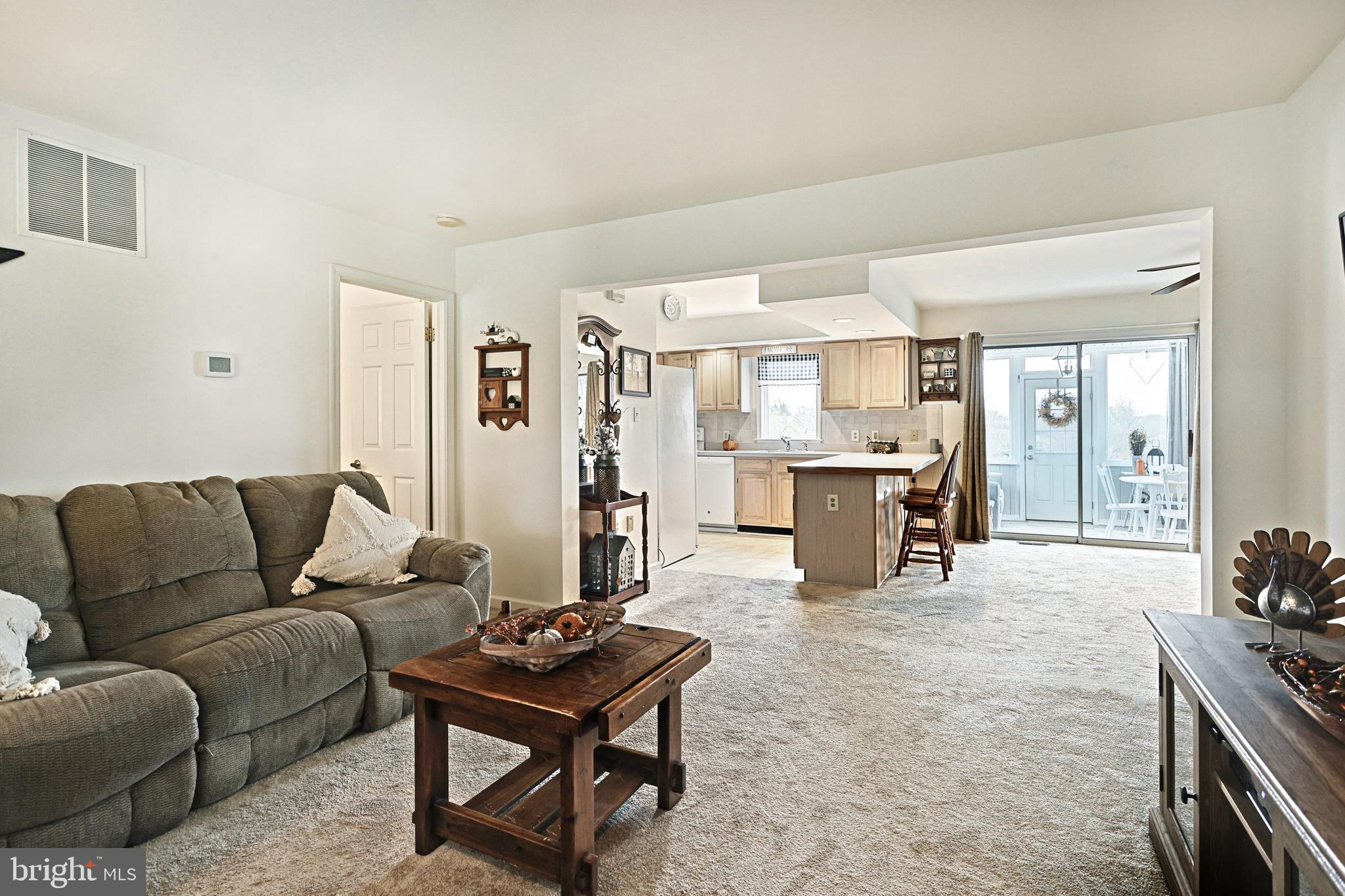 25 Pleasant Valley Road Westminster, MD 21158 - Photo 10 of 61 Gallery Image 10