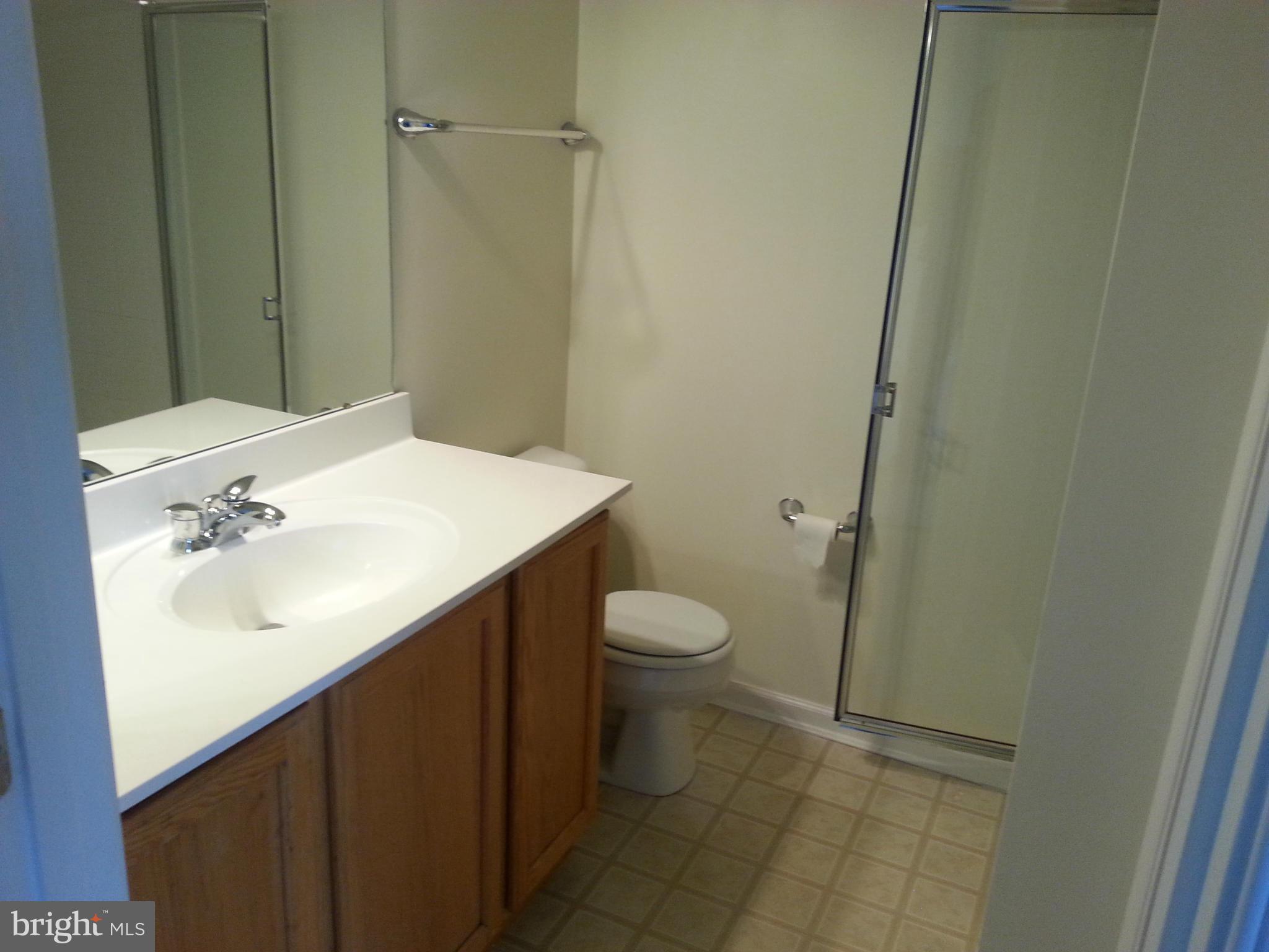7643 Fairbrook Road Baltimore, MD 21244 - Photo 23 of 30 Bath
