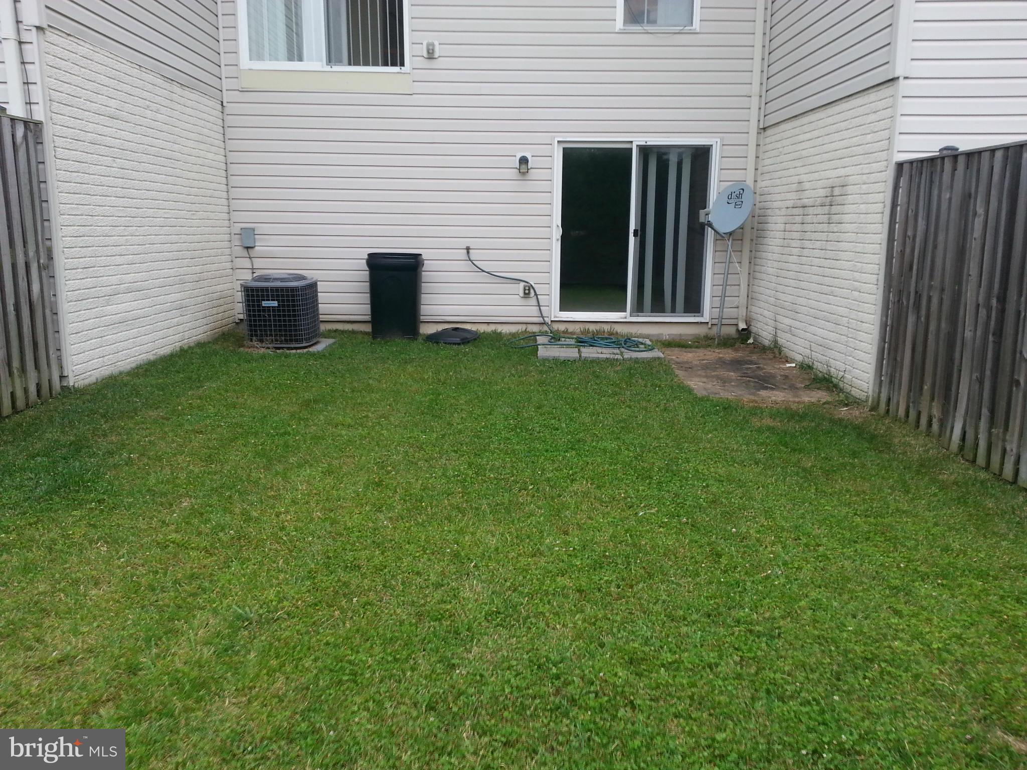 7643 Fairbrook Road Baltimore, MD 21244 - Photo 28 of 30 Exterior (Rear)