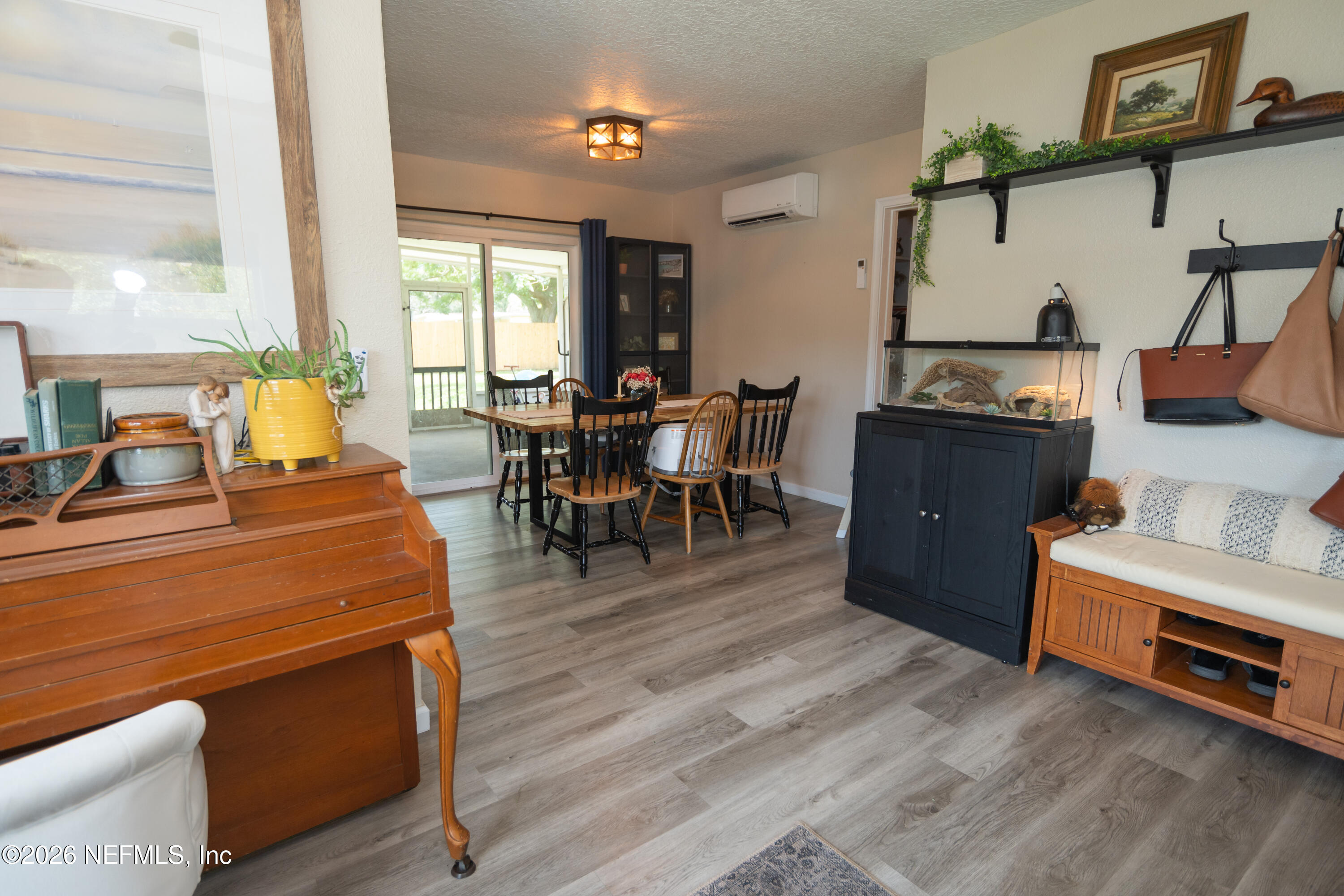 1649 Griflet Road Jacksonville, FL 32211 - Photo 7 of 34 6 - Living Room