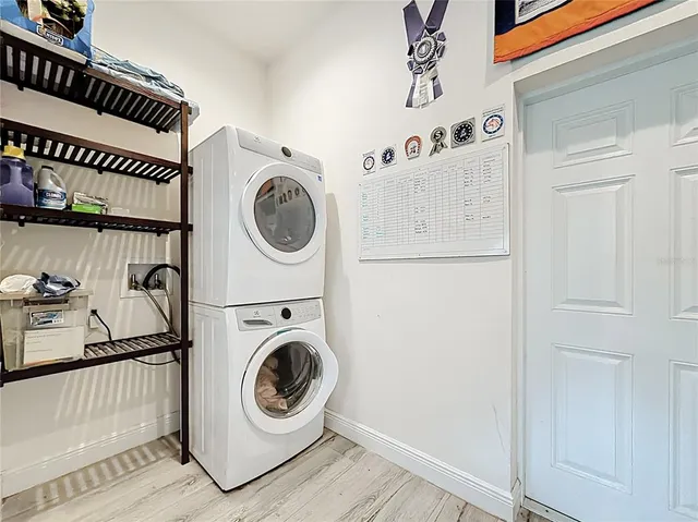 $1,200,000 | 17610 Northwest 110th Street, Reddick, FL 32686