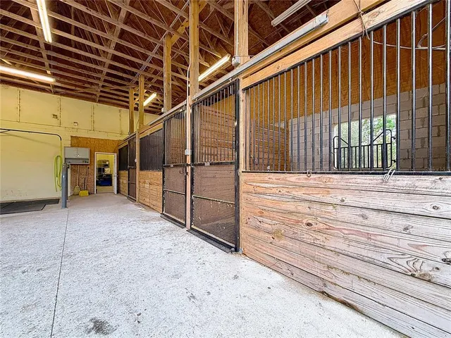 $1,200,000 | 17610 Northwest 110th Street, Reddick, FL 32686