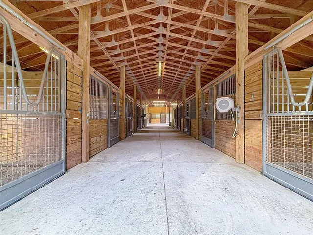 $1,200,000 | 17610 Northwest 110th Street, Reddick, FL 32686