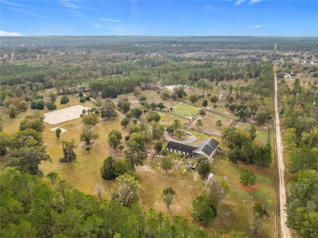 $1,200,000 | 17610 Northwest 110th Street, Reddick, FL 32686