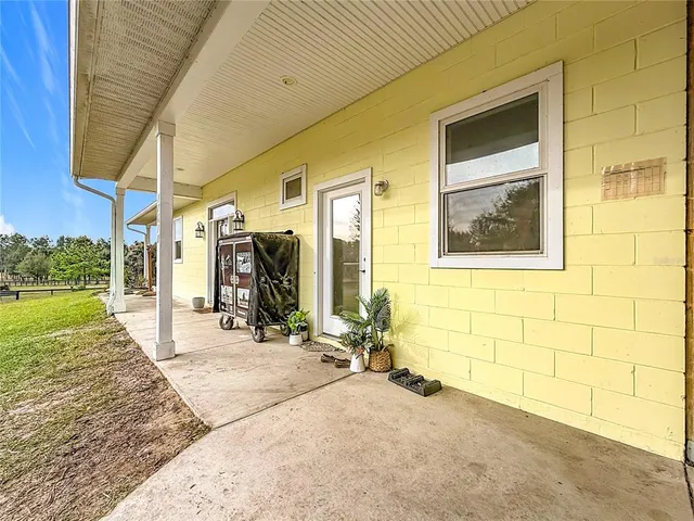 $1,200,000 | 17610 Northwest 110th Street, Reddick, FL 32686