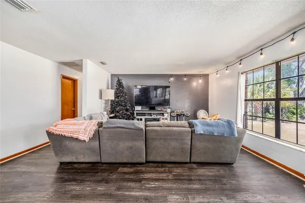 $269,000 | 3200 Northeast 10th Street, Ocala, FL 34470