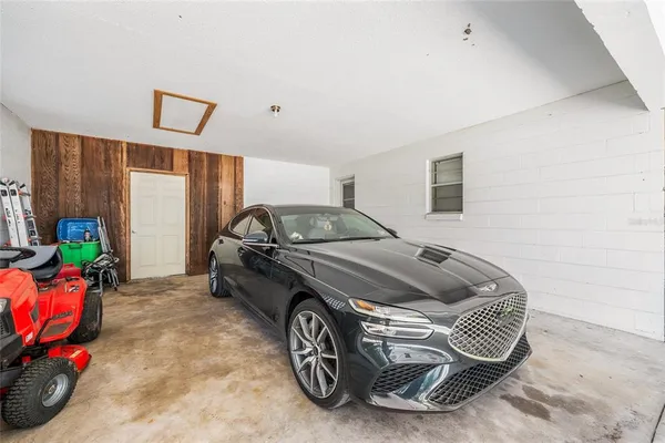 $269,000 | 3200 Northeast 10th Street, Ocala, FL 34470