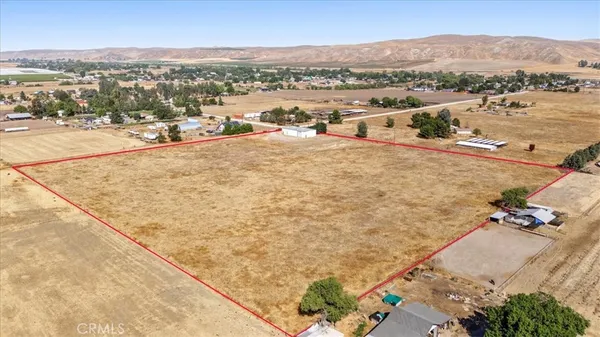 $675,000 | 485 South 8th Street, Shandon, CA 93461