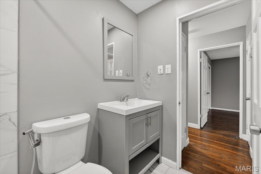 212 Lakeside Drive Ballwin, MO 63021 - Photo 14 of 28