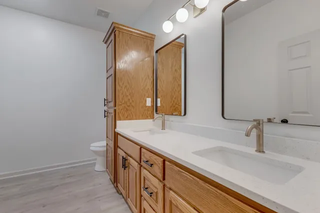 $529,999 | 2239 Steam Mill Ferry Road, Jackson, TN 38301