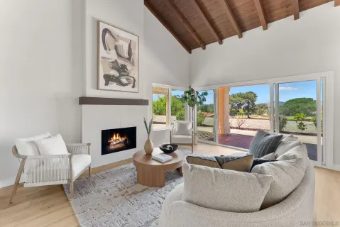 $1,299,900 | 17656 Caminito Hercuba, San Diego, CA 92128
