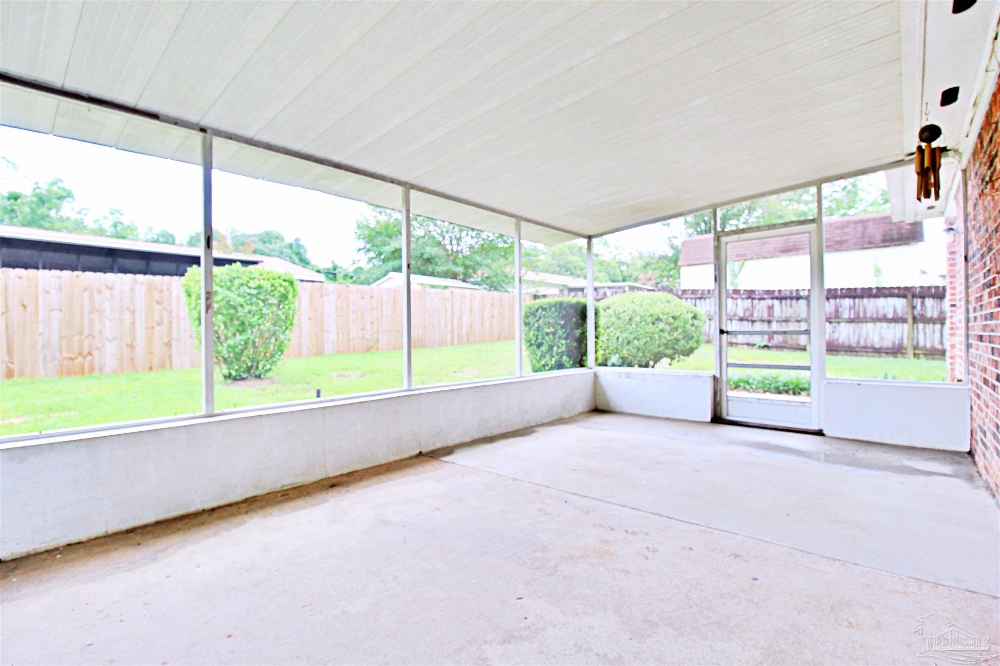 5772 Scotland Road Pensacola, FL 32526 - Photo 11 of 14 Gallery Image 11