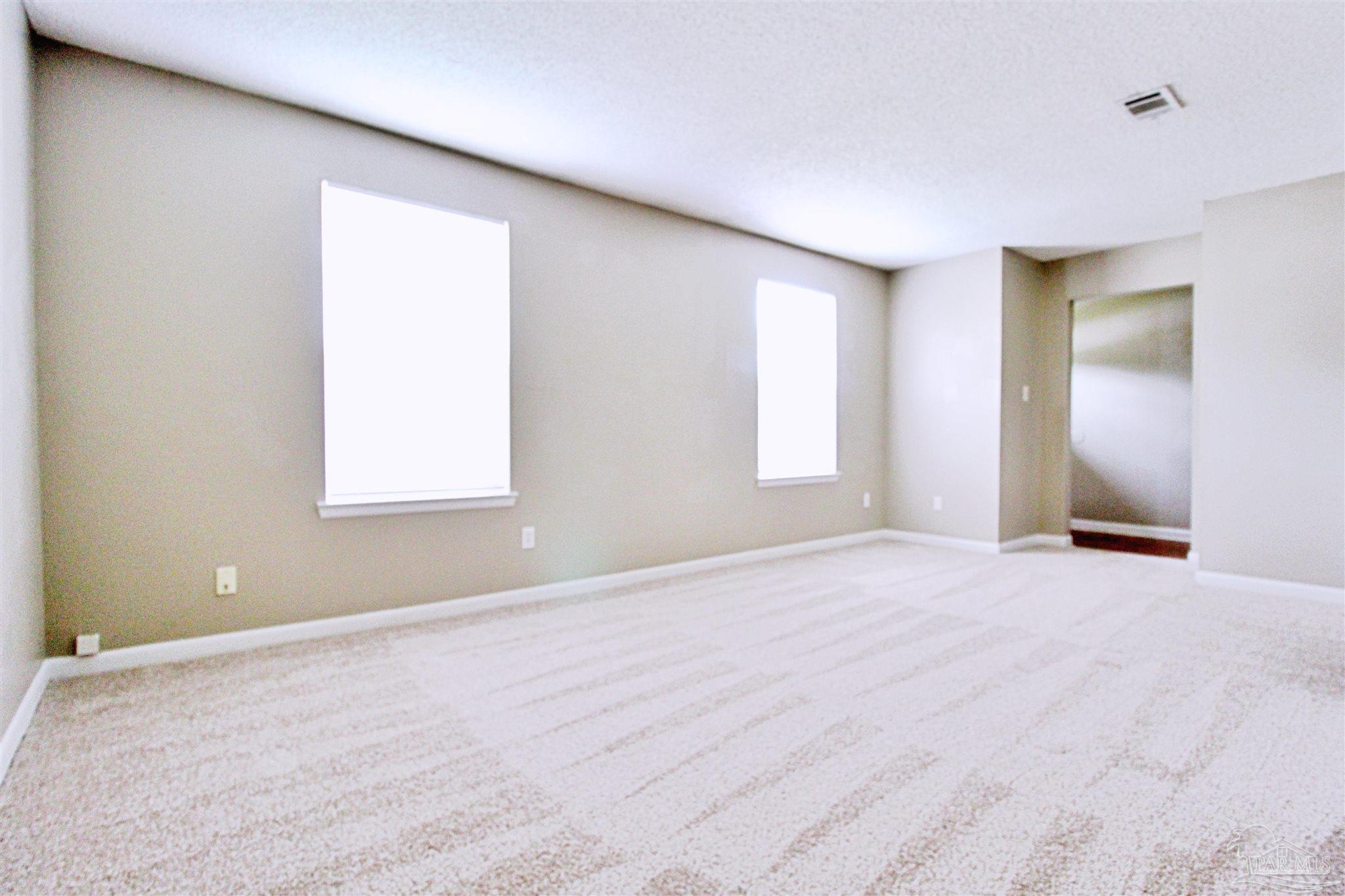 5772 Scotland Road Pensacola, FL 32526 - Photo 2 of 14 Gallery Image 2