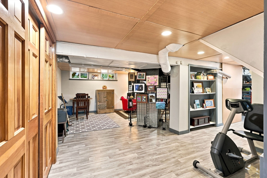43 Southbourne Road Boston, MA 02130 - Photo 21 of 41