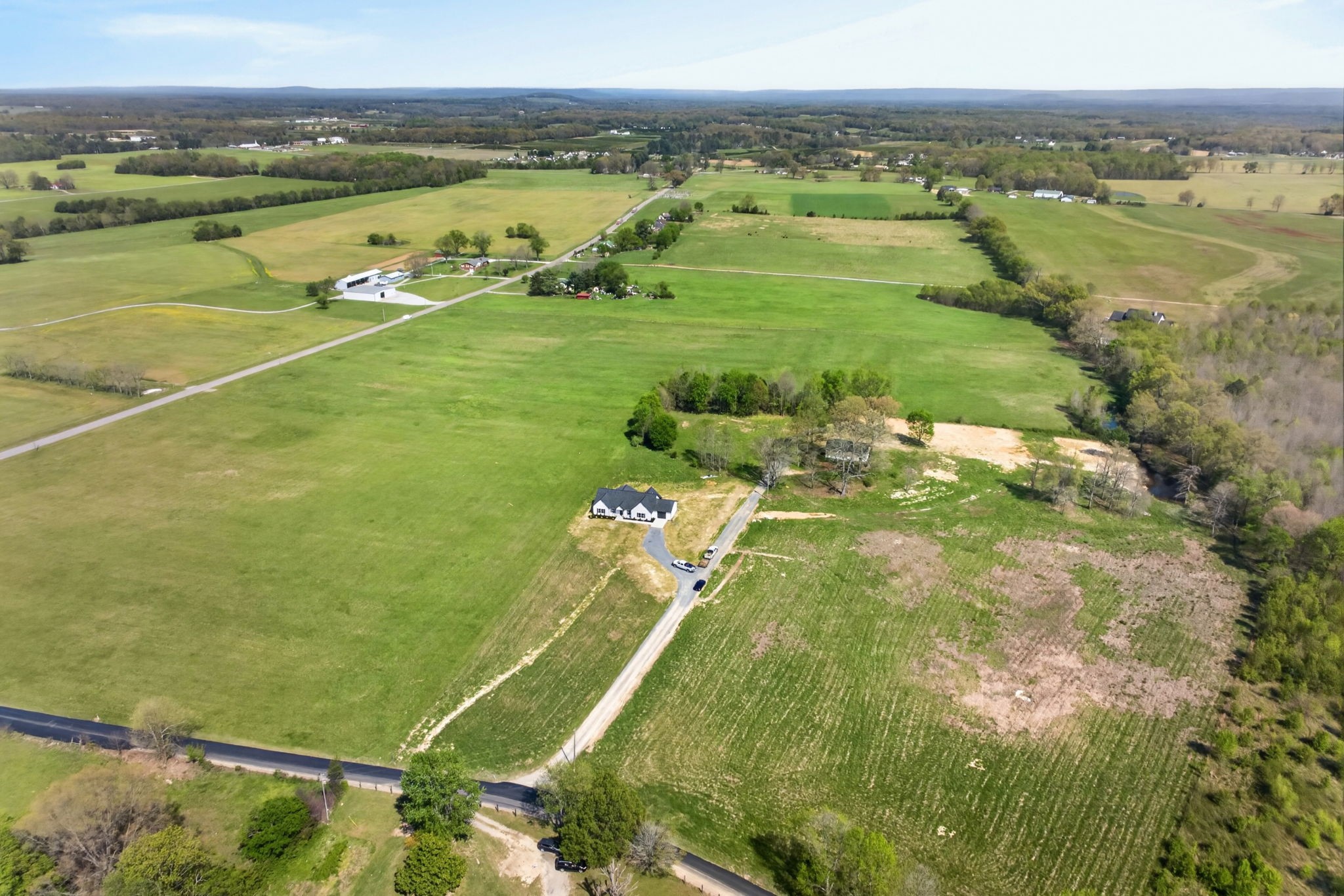 904 Swamp Road McMinnville, TN 37110 - Photo 14 of 17