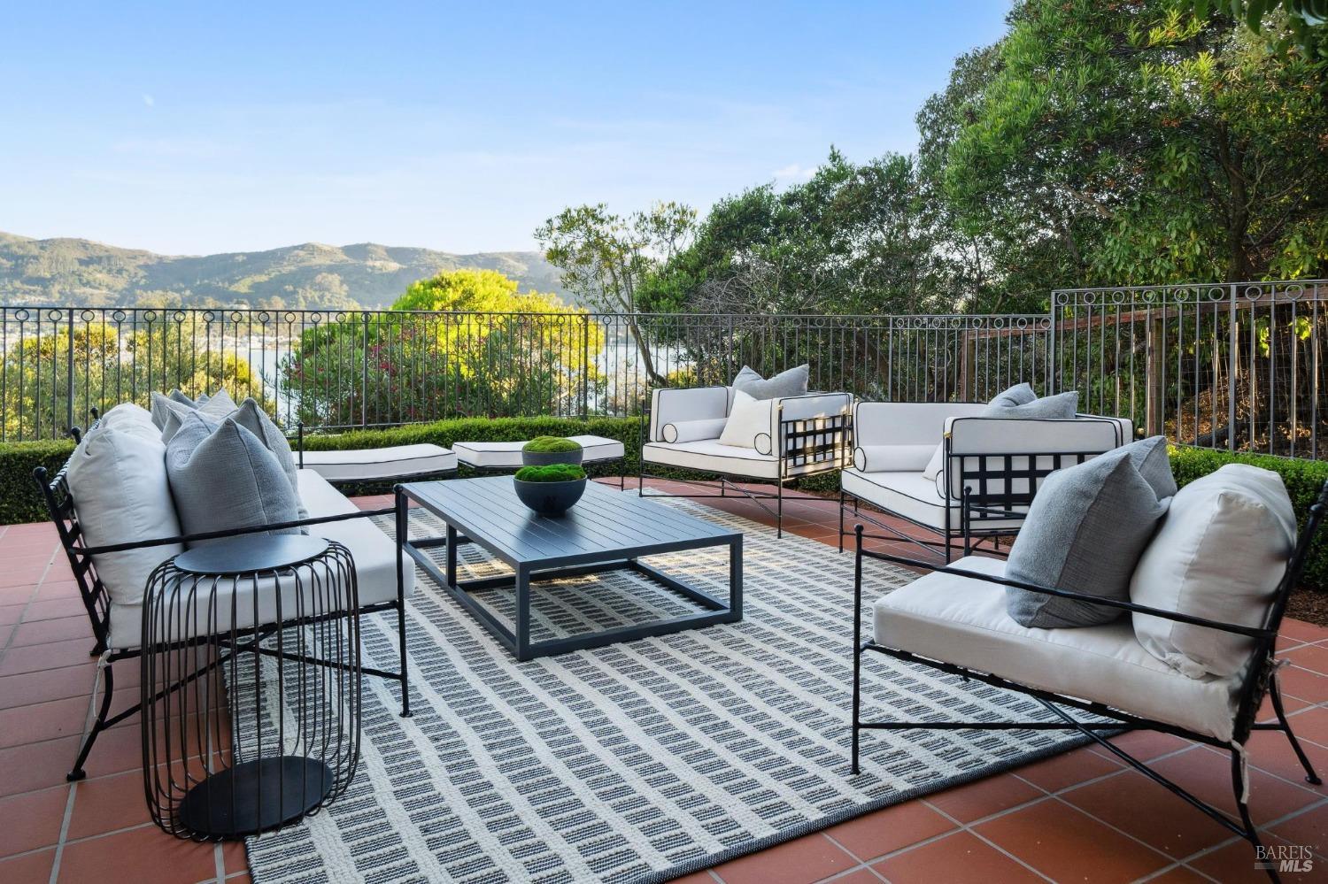 113 Chapel Drive Mill Valley, CA 94941 - Photo 54 of 60