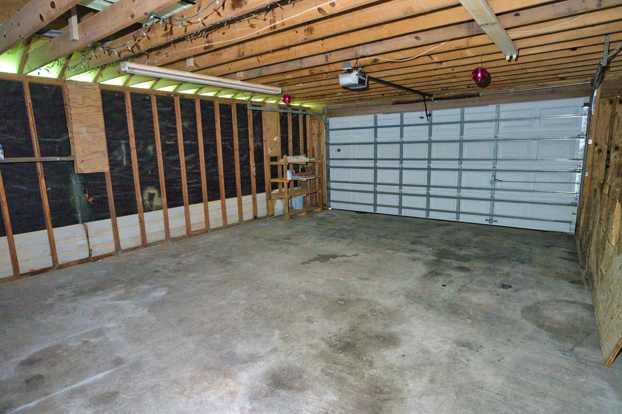 1619 West 8th Street Freeport, TX 77541 - Photo 7 of 35 Lots of space!