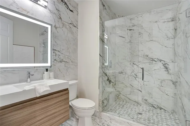 $2,150,000 | 3660 Birch Terrace, Davie, FL 33330