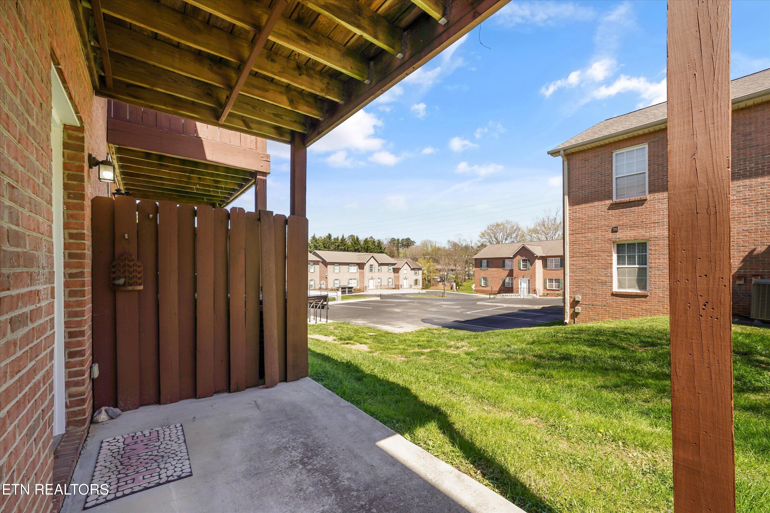 1638 Maple View Way Knoxville, TN 37918 - Photo 7 of 25 1000001797