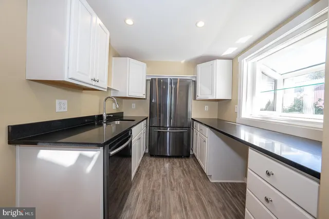 $3,100 | 307 Manchester Avenue, Media, PA 19063