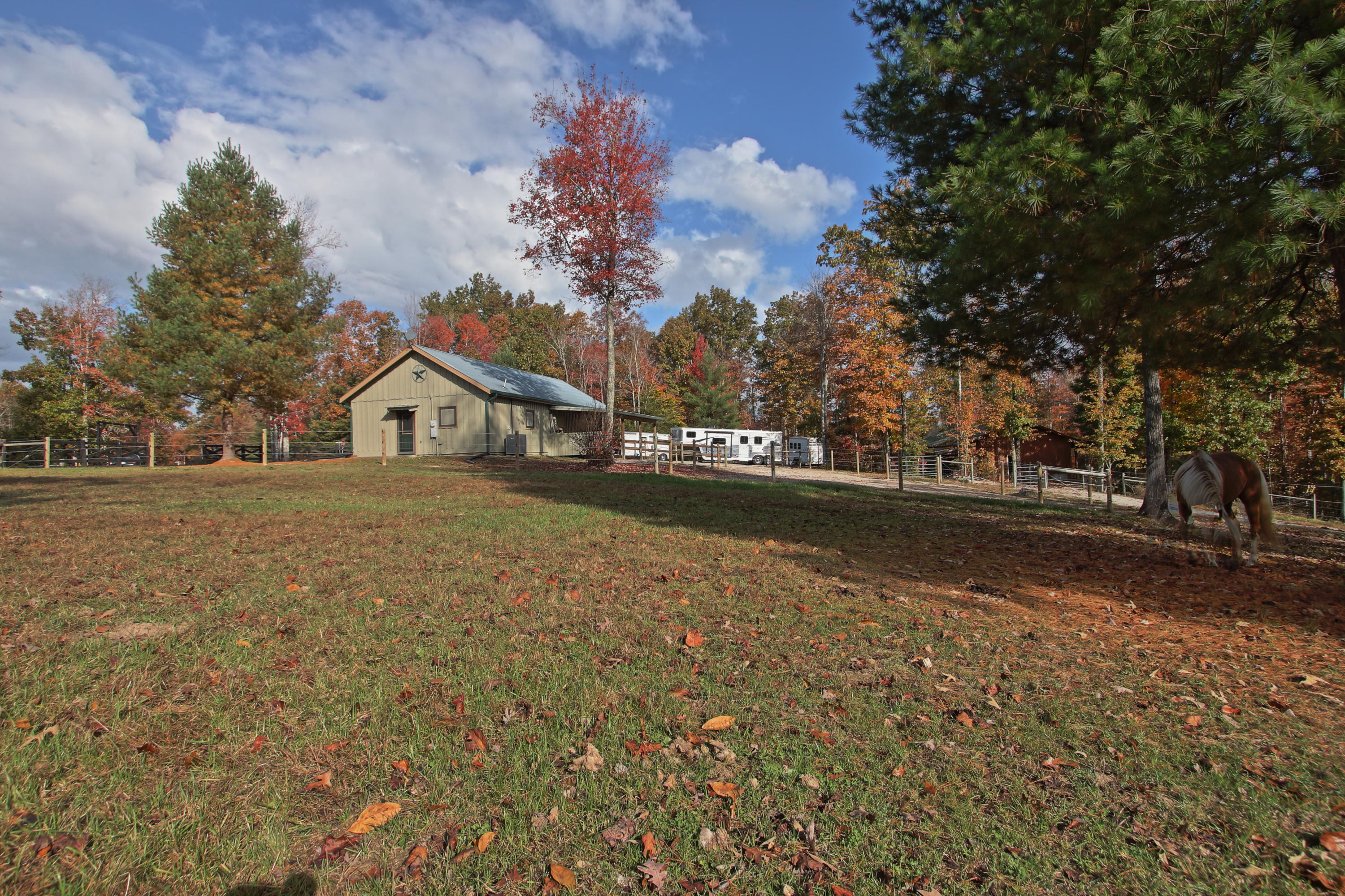 262 Briar Point Road Allardt, TN 38504 - Photo 24 of 26 s13