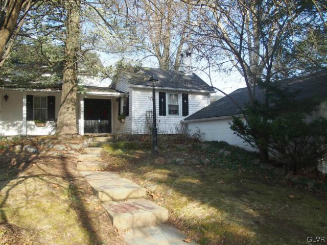 3116 Altonah Road Bethlehem, PA 18017 - Photo 1 of 26 Gallery Image 1