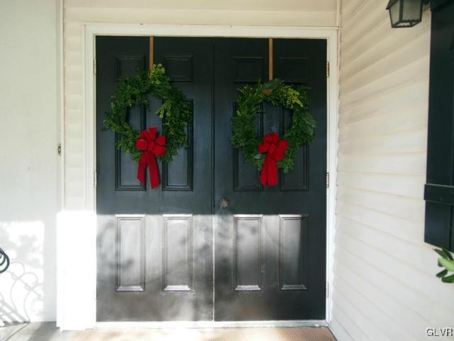3116 Altonah Road Bethlehem, PA 18017 - Photo 3 of 26 Gallery Image 3