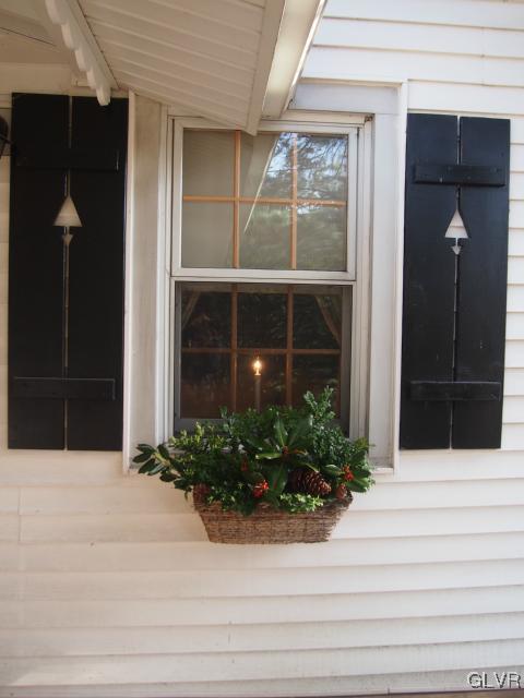 3116 Altonah Road Bethlehem, PA 18017 - Photo 5 of 26 Gallery Image 5