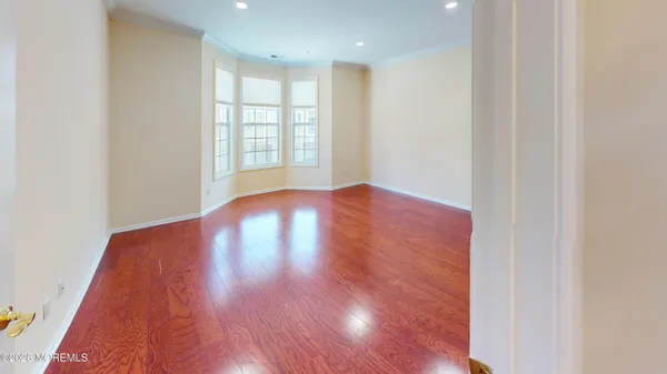 $3,200 | 112 Regency Court, Unit 112, Morganville, NJ 07751