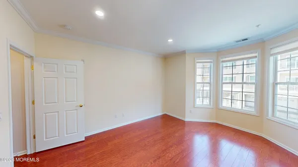 $3,200 | 112 Regency Court, Unit 112, Morganville, NJ 07751