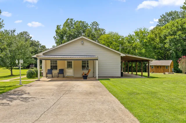 $575,000 | 204 Old County Road, Ringgold, GA 30736