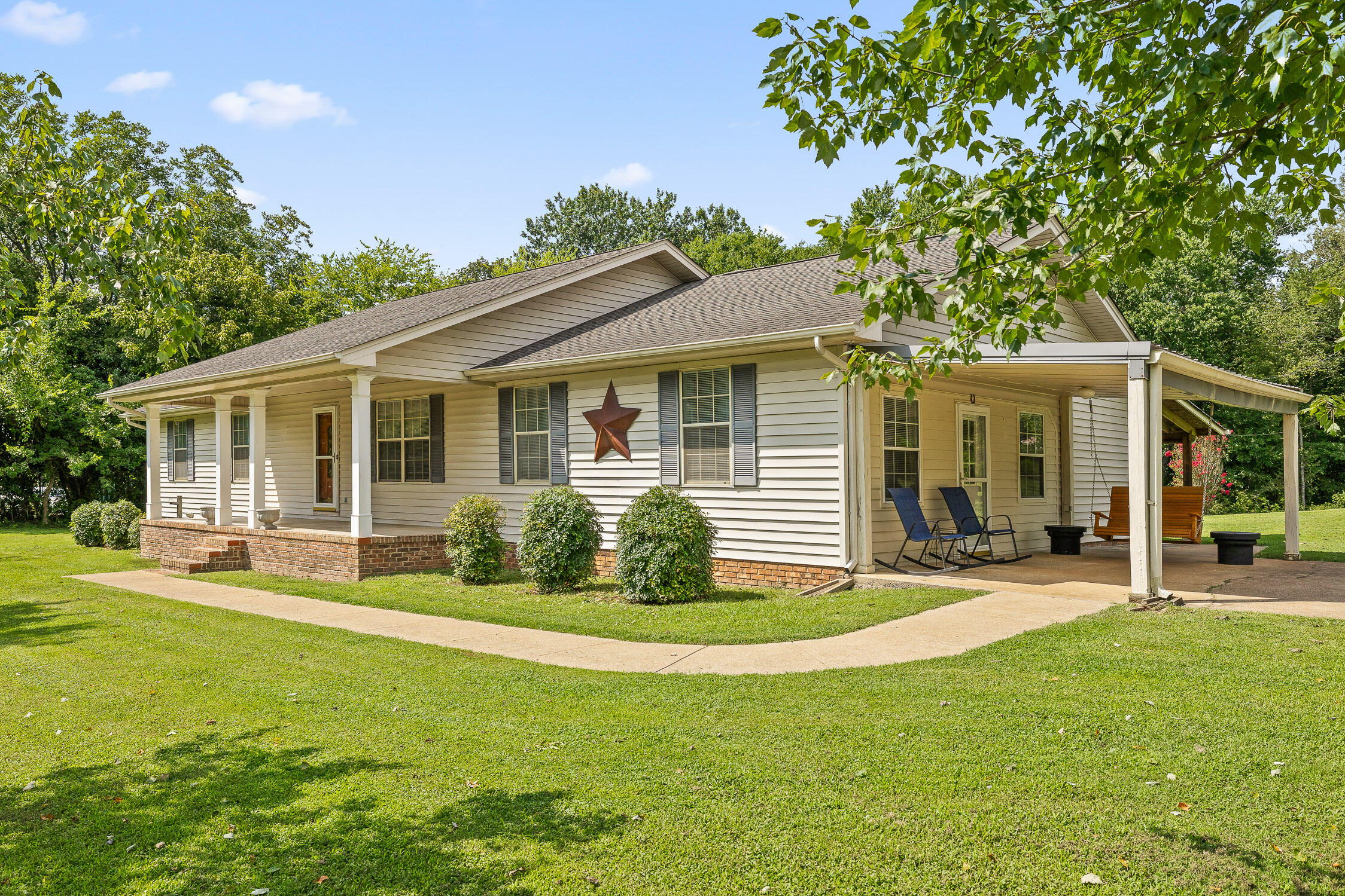 204 Old County Road Ringgold, GA 30736 - Photo 3 of 72 62-Old Country-61