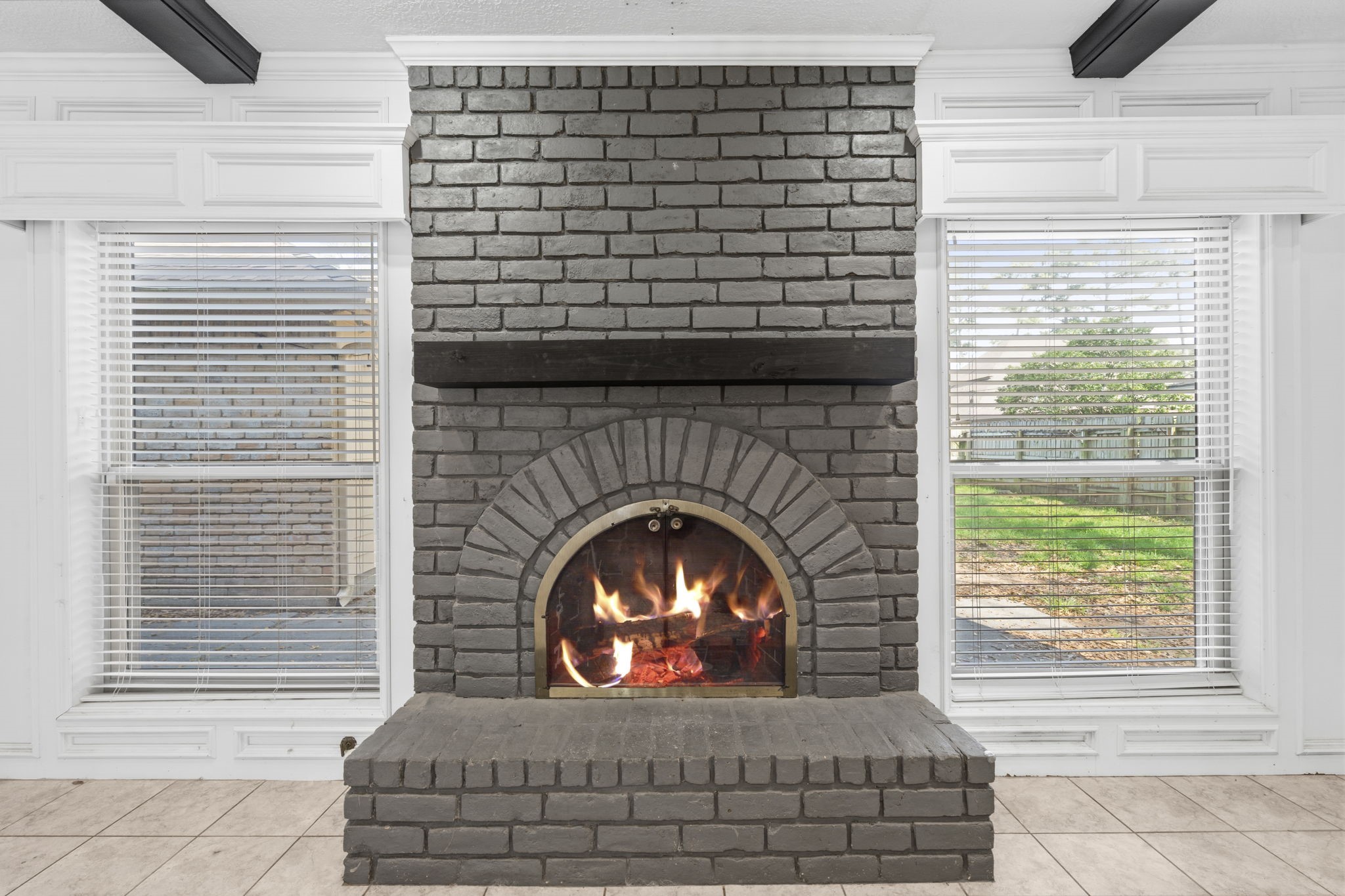 18326 Lake Oaks Drive Spring, TX 77388 - Photo 6 of 37 Living room fireplace