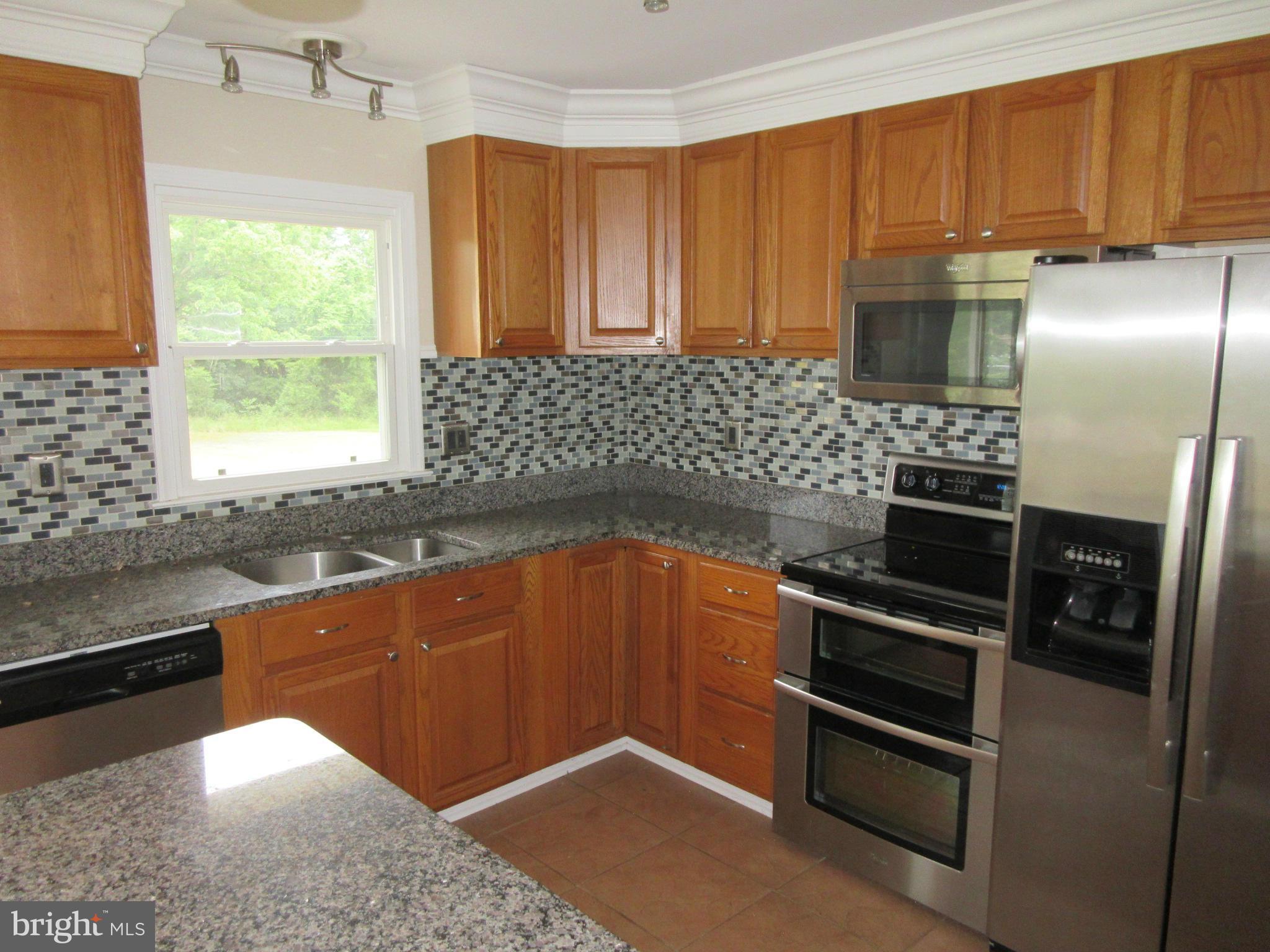 7330 Hawthorne Road La Plata, MD 20646 - Photo 5 of 17 Kitchen