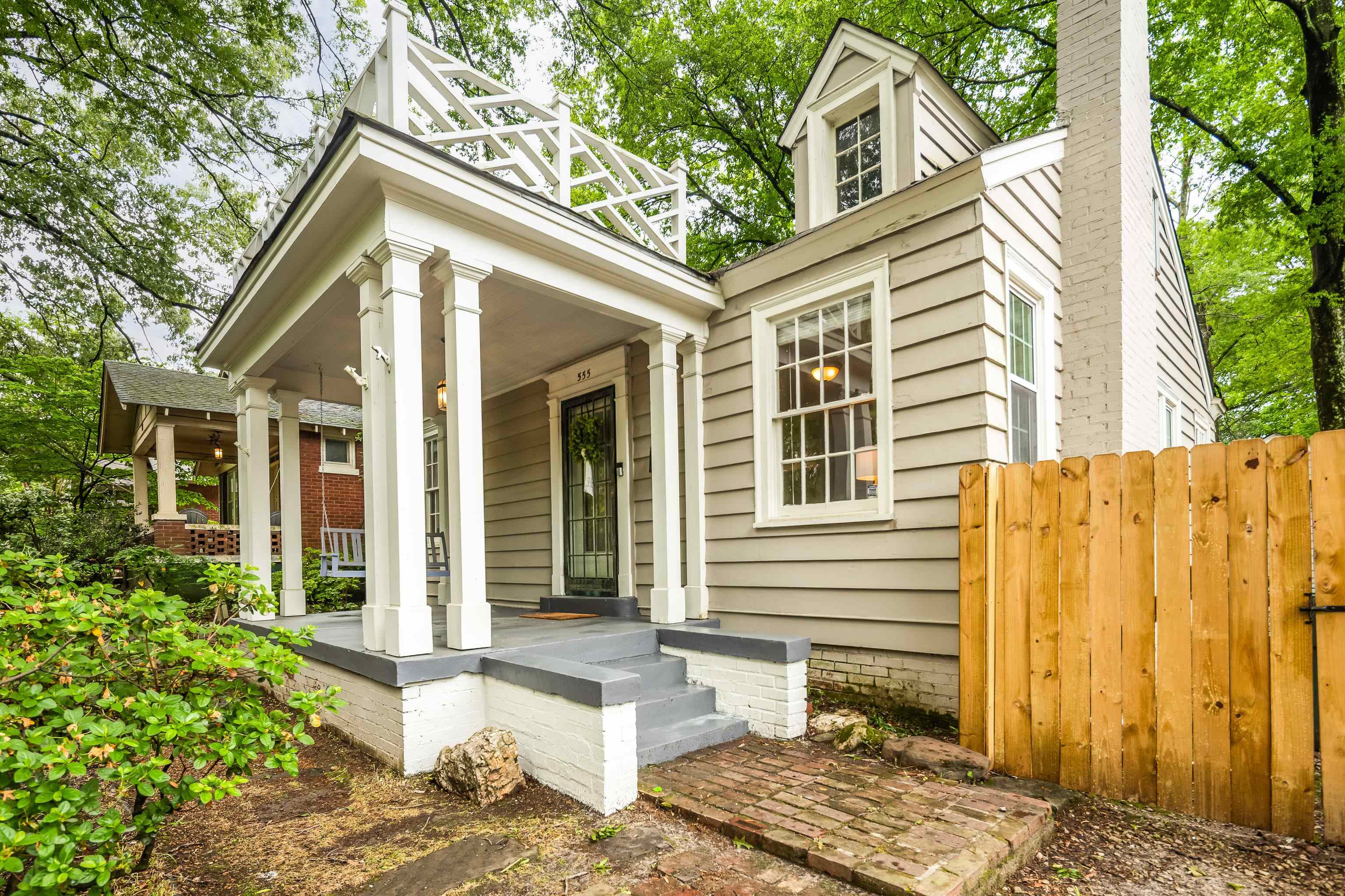 555 South Holmes Street Memphis, TN 38111 - Photo 2 of 40