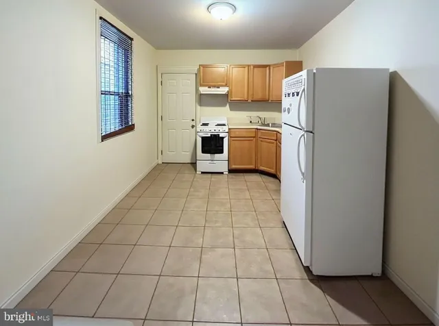 $2,995 | 2045 North Carlisle Street, Philadelphia, PA 19121